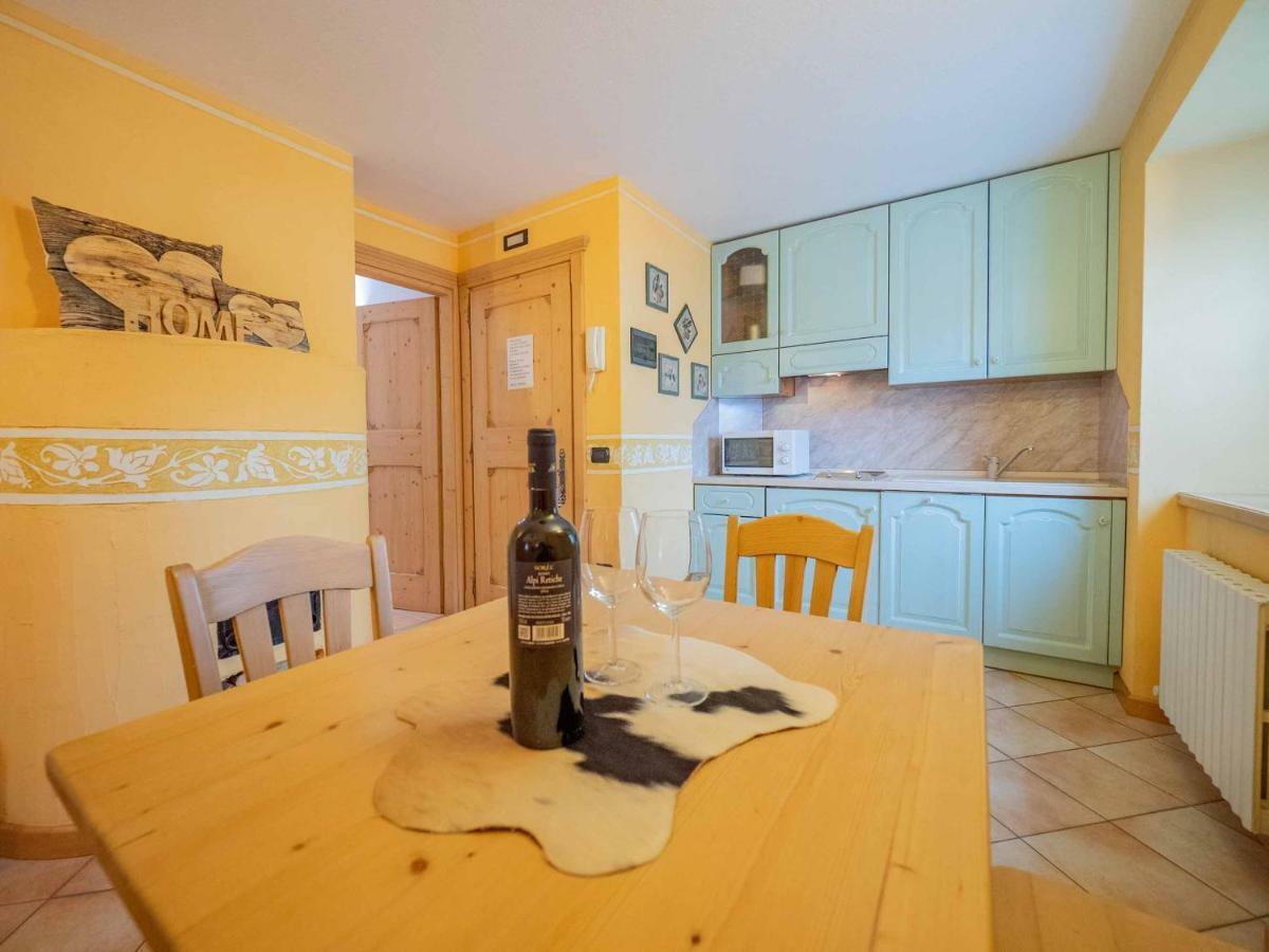 La Corte Appartamenti Livigno Luaran gambar