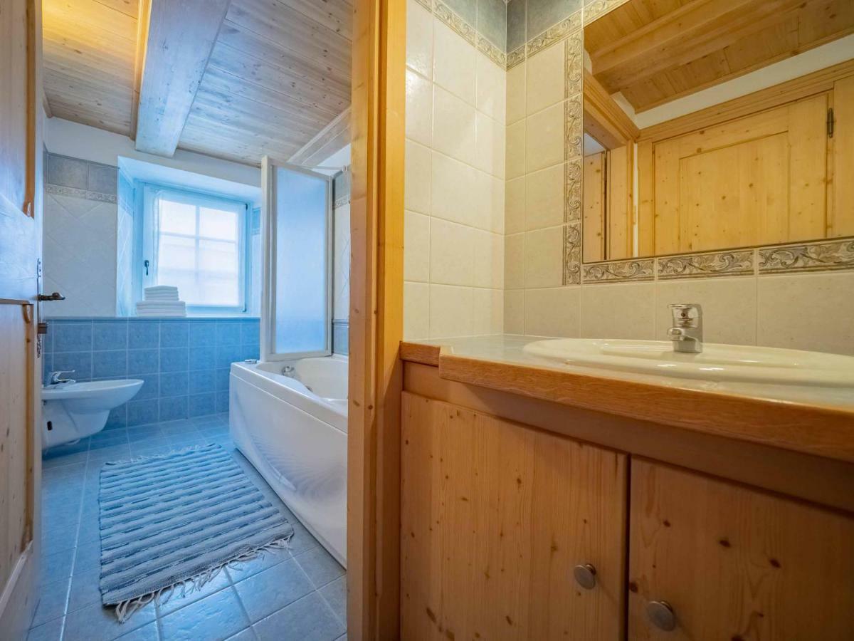 La Corte Appartamenti Livigno Luaran gambar