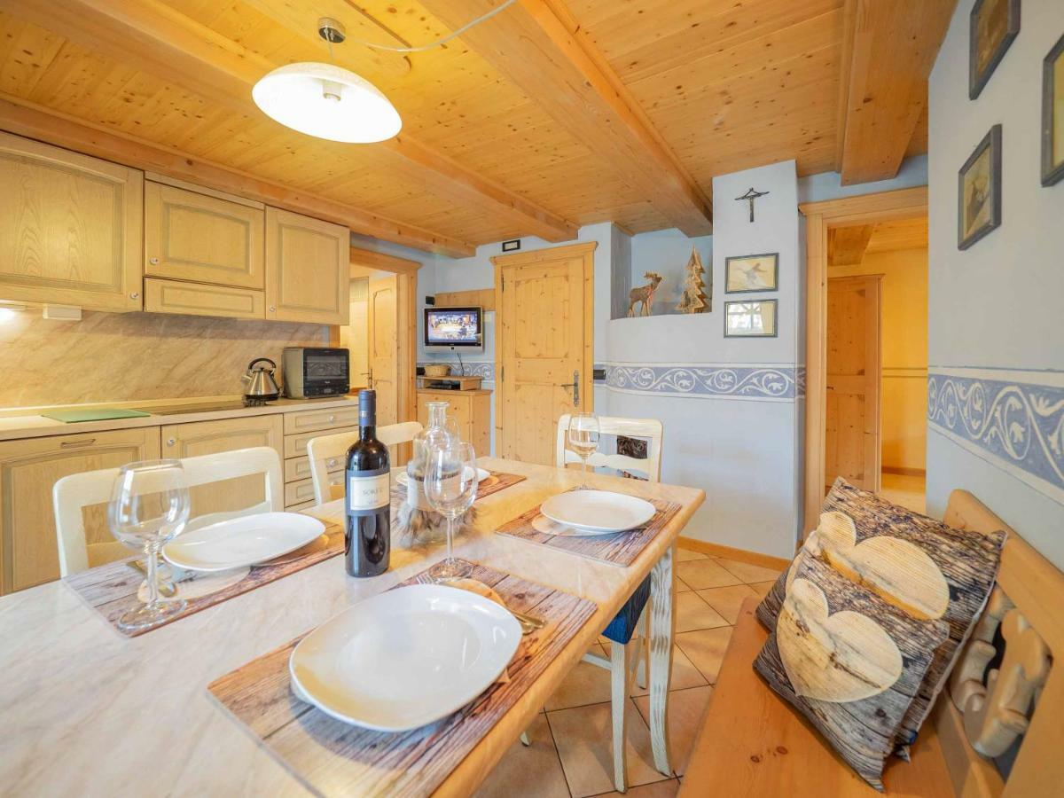 La Corte Appartamenti Livigno Luaran gambar