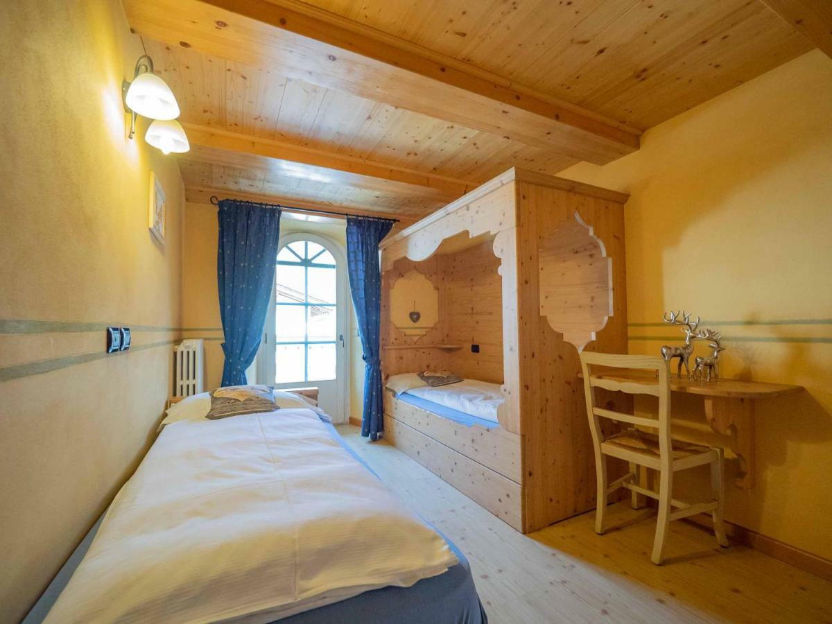 La Corte Appartamenti Livigno Luaran gambar