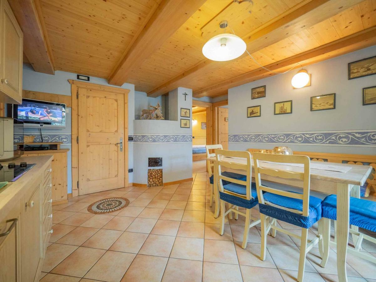 La Corte Appartamenti Livigno Luaran gambar