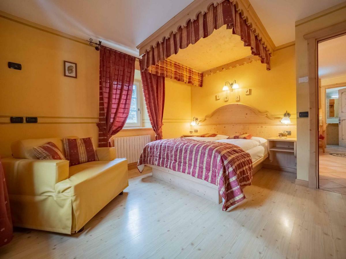 La Corte Appartamenti Livigno Luaran gambar