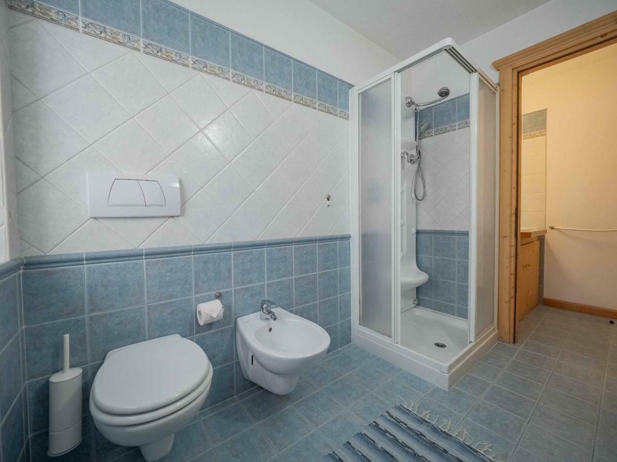La Corte Appartamenti Livigno Luaran gambar